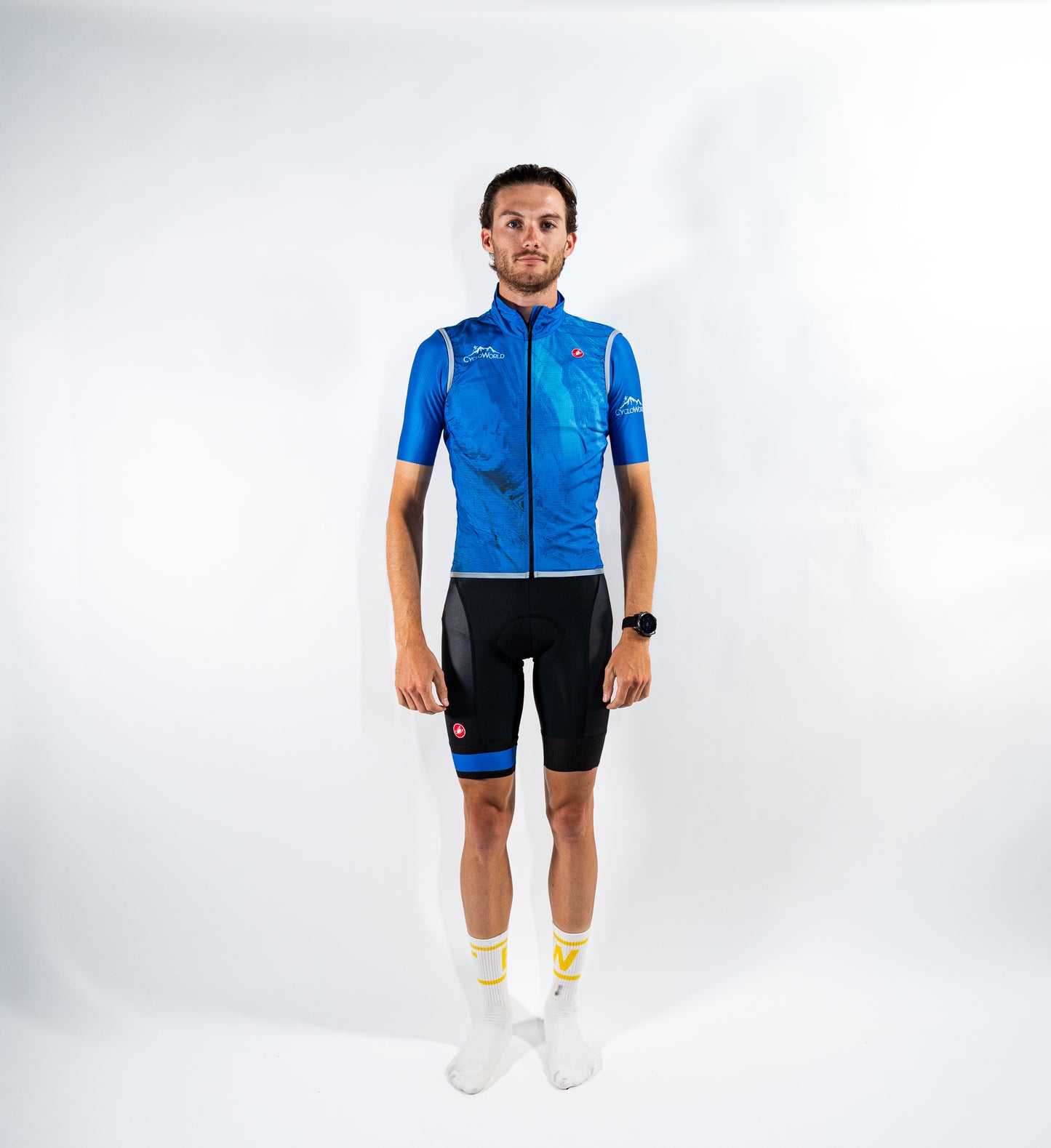 CycloWorld fanwear 2025 - Castelli Pro Light Wind Vest Azure Blue